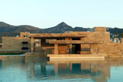 Abramovich reportedly buys 100-dönüm plot near Bodrum's Kaplankaya for three luxury mansions