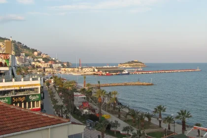 Kuşadası Shoreline