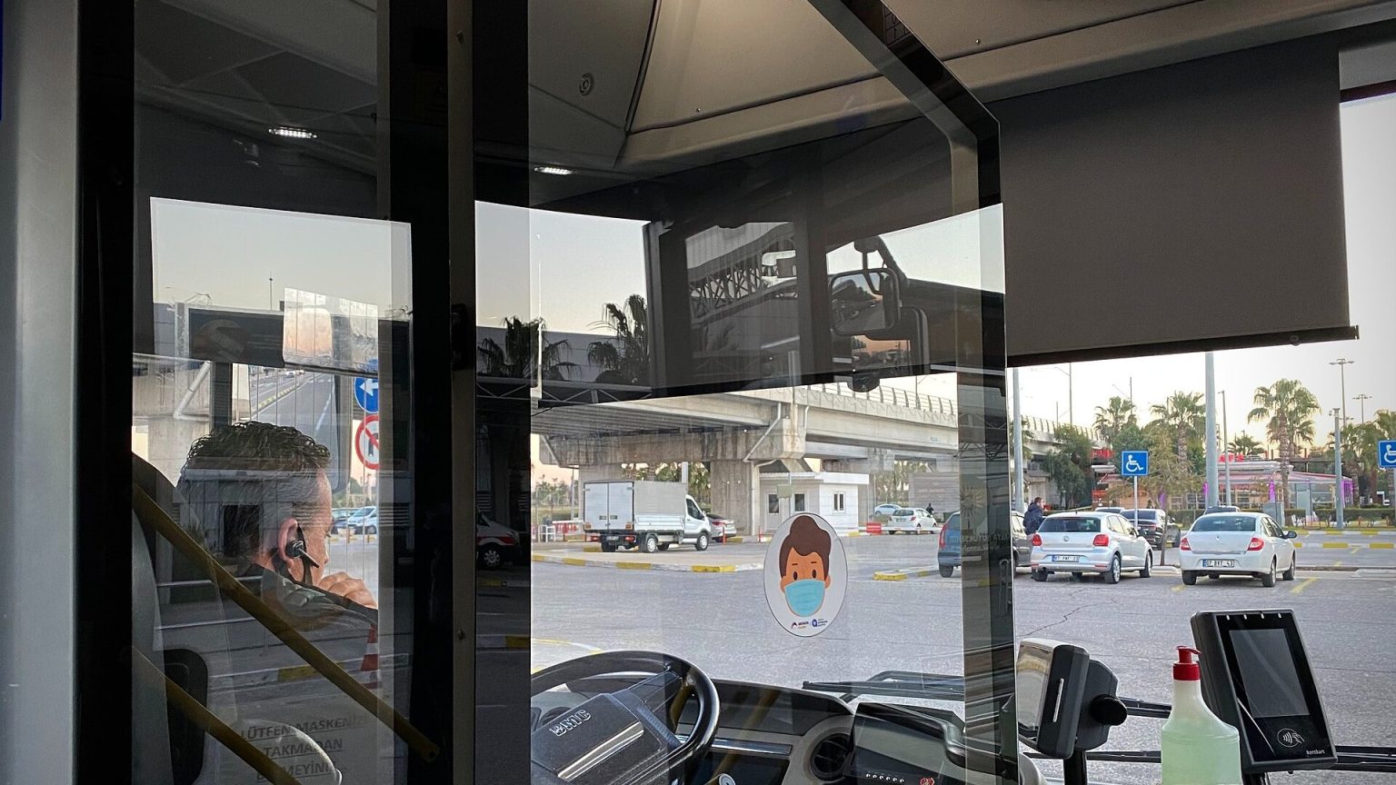 Antalya Airport passes 30 million passengers in nine months as hoteliers report 5% dip in arrivals