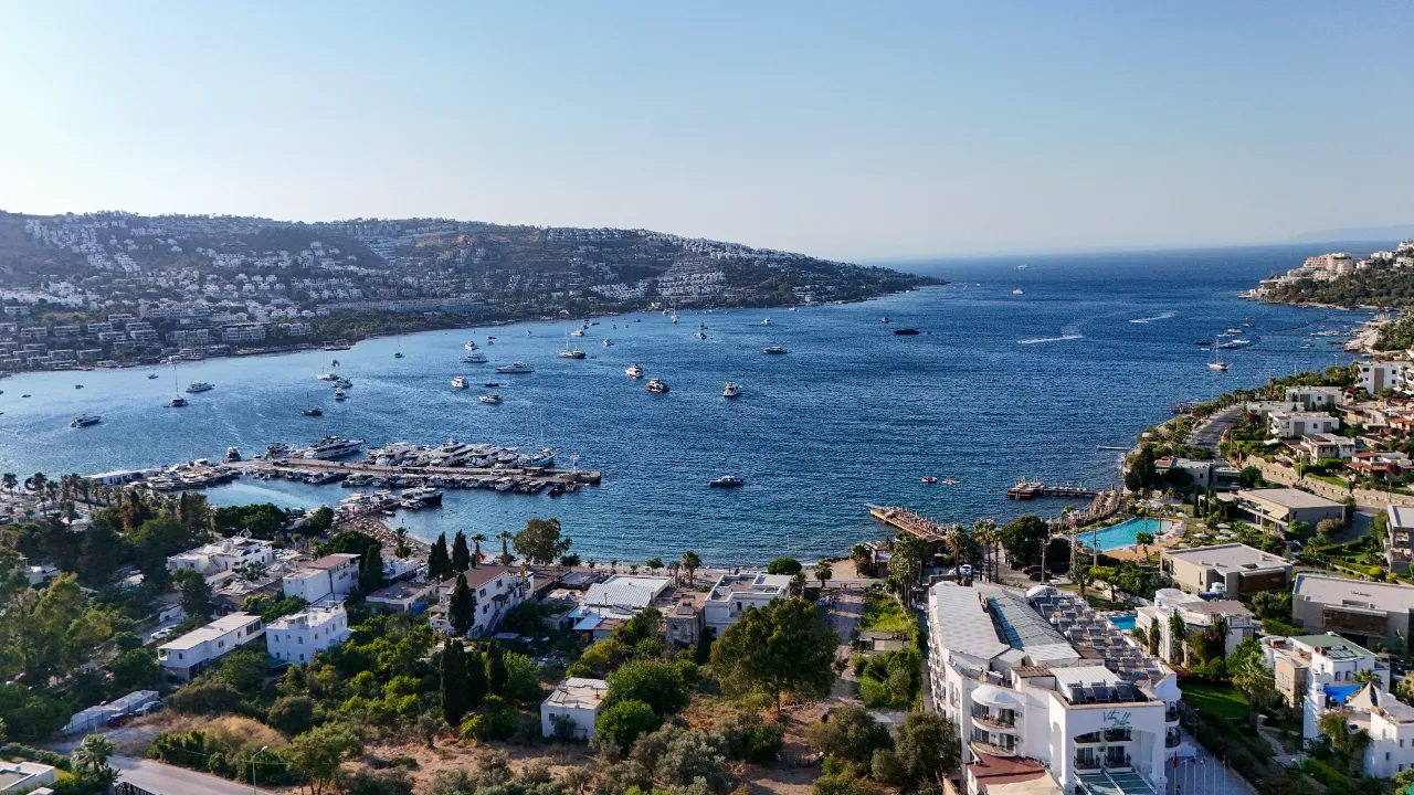 Storm in Muğla: Bodrum ferries to Datça and Kos cancelled, Datça schools close for the afternoon