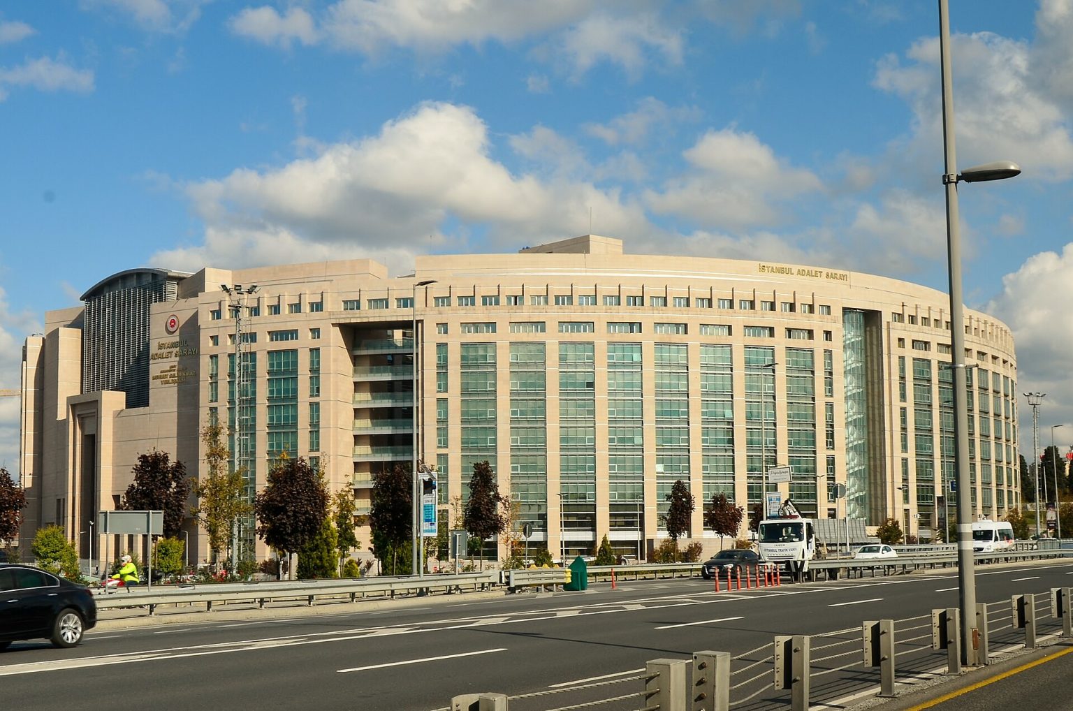 PalaceOfJusticeIstanbul (1)