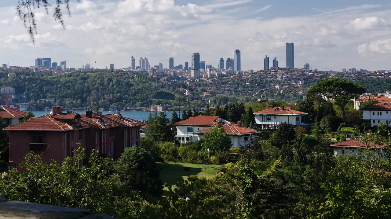 Emlak Konut to tender 18,575 m2 residential plot in Istanbul's 5. Levent on Oct. 27