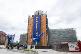 EU envoy says Turkish officials have top-level instructions to settle six visa-free travel criteria