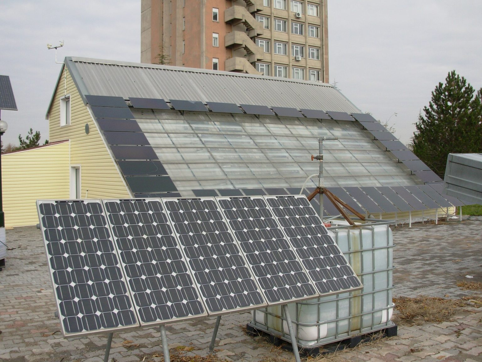 Solar panels beside an energy-efficient solar house at Hacettepe University, Ankara