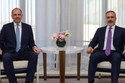 Συνάντηση ΥΠΕΞ, Γιώργου Γεραπετρίτη, με τον ΥΠΕΞ της Τουρκικής Δημοκρατίας, Hakan Fidan (Ντόχα, 02.02.2025)
