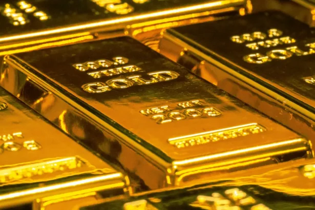 Gold loses more than 6% in a month as ounce slips towards $4,000; gram gold near 6,410 lira