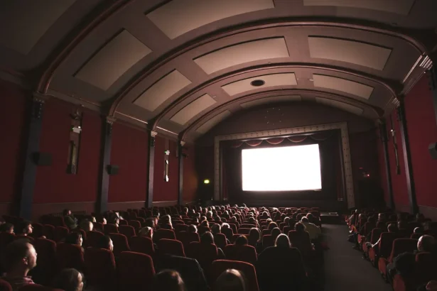 Golden Orange Film Festival opens in Antalya with star parade and free ceremony