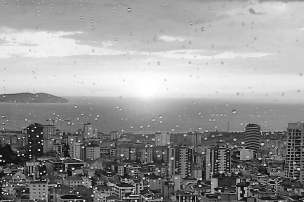 Torrential rain floods Istanbul, killing two; schools shut and 43 flights diverted from Istanbul Airport