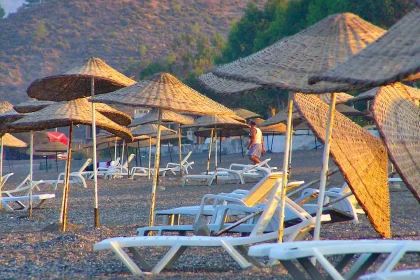 Living in Çalış Beach, Fethiye: Guide for Expats and Buyers
