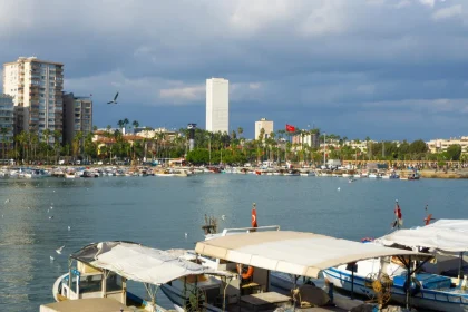 Overnight downpours flood homes and shops in Mersin and Adıyaman as Türkiye braces for more rain on Friday