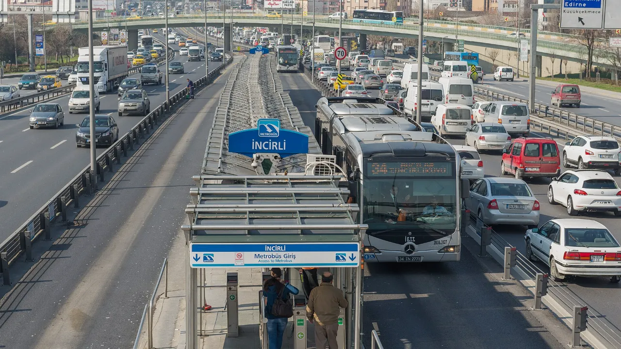 Republic Day: free buses, metro and ferries in Istanbul and Antalya, 1 kuruş fares in İzmir