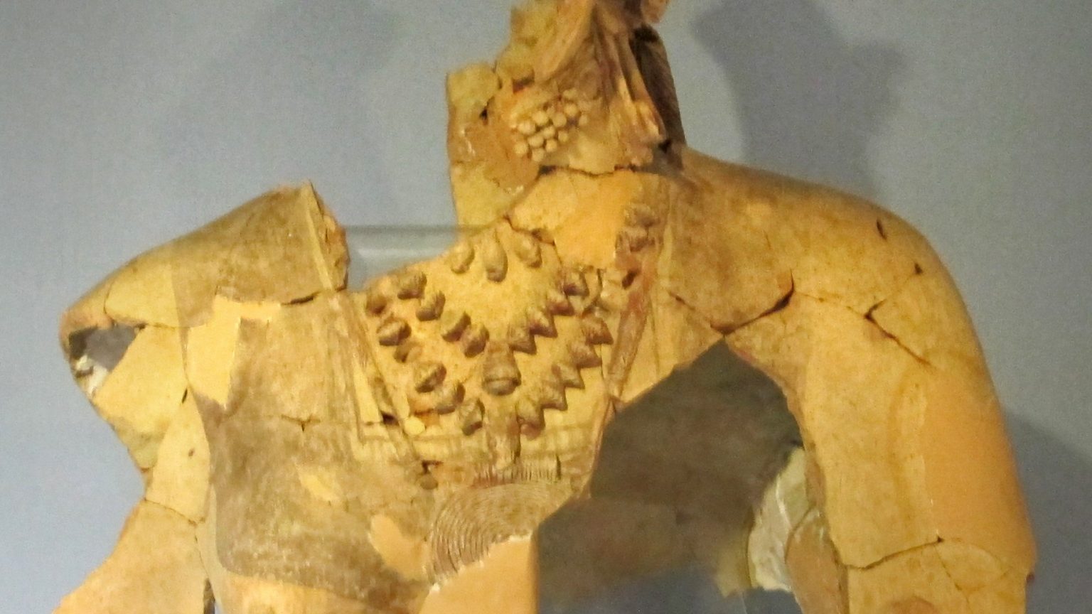 Excavations at İzmir's Bayraklı mound reach third millennium BC layers of ancient Smyrna