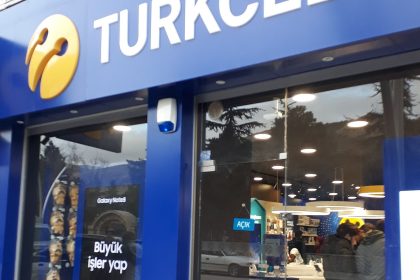 Turkcell and TÜBİTAK field-test first locally made 6G prototypes