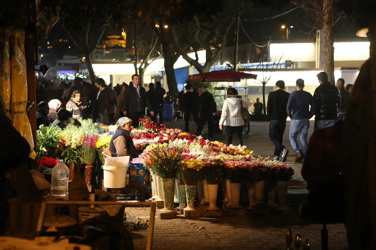 Turkey's poverty line for a family of four rises to 123,856 lira in October, TÜRK-İŞ says