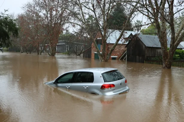 Missing five-day flood claim deadline does not void insurance payout, report says