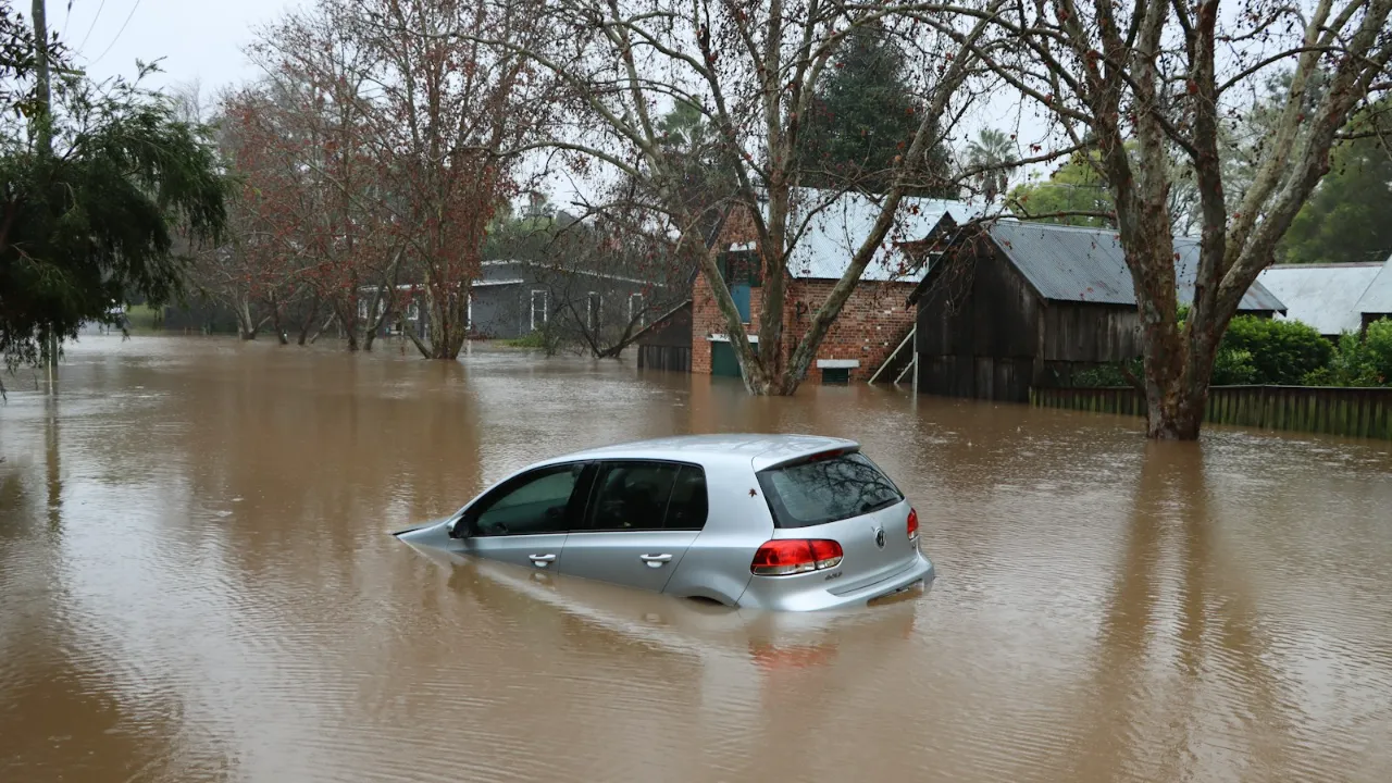 Missing five-day flood claim deadline does not void insurance payout, report says