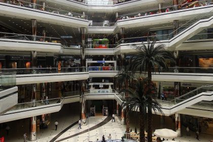 Türkiye gives trade ministry power to set installment limits on retail sales of goods and services